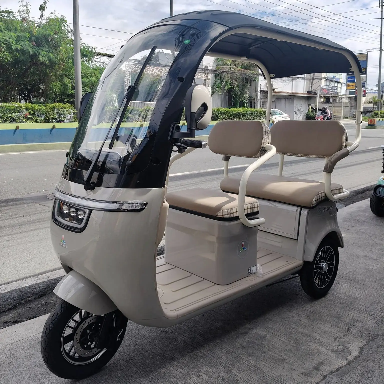 X2 electric vehicle